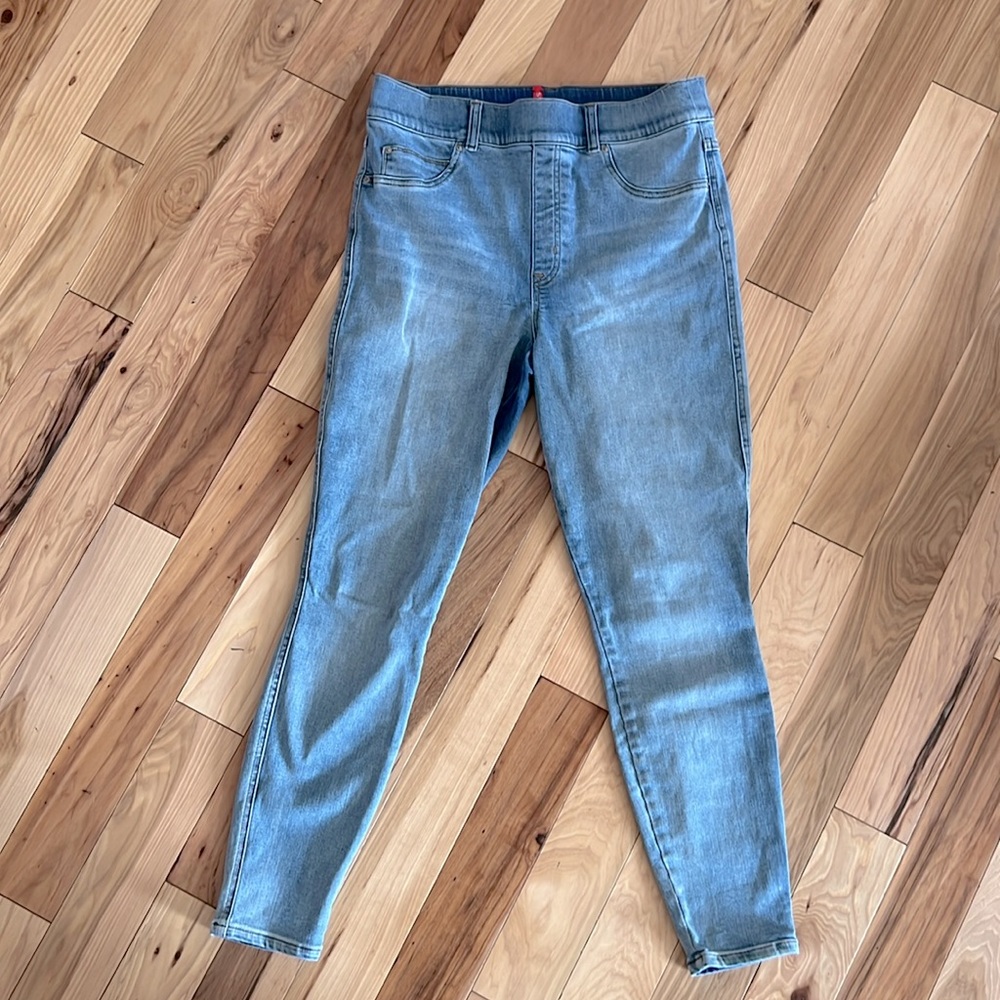 Spanx light blue skinny jeans, size large